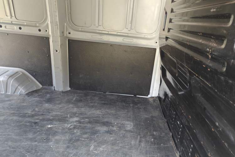 Used CHANGAN Benni EV  Left Rear Seat