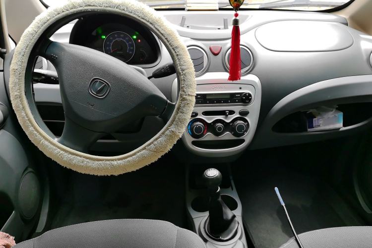 Used CHANGAN Benni mini 2010 1.0L Manual Standard Edition Center Console