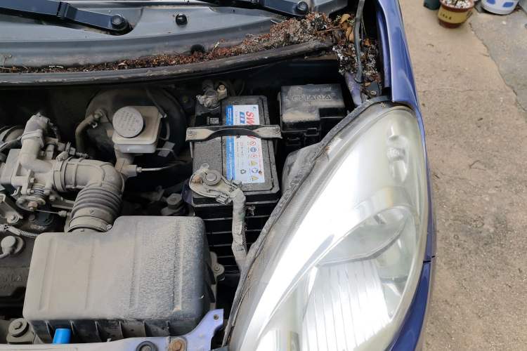 Used CHANGAN Benni mini 2010 1.0L Manual Standard Edition Engine Bay Left
