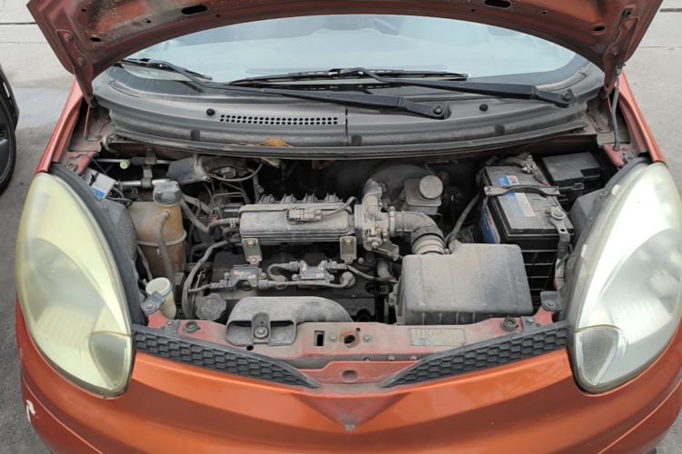 Used CHANGAN Benni mini 2010 1.0L Manual Standard Edition Engine Bay