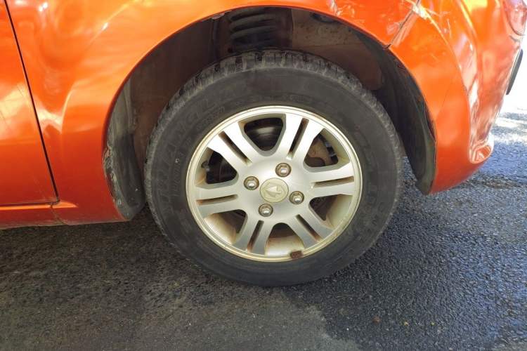 Used CHANGAN Benni mini 2010 1.0L Manual Deluxe Edition Right Front Wheel Hub