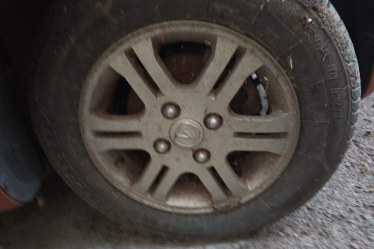 Used CHANGAN Benni mini 2010 1.0L Manual Standard Edition Right Front Wheel Hub