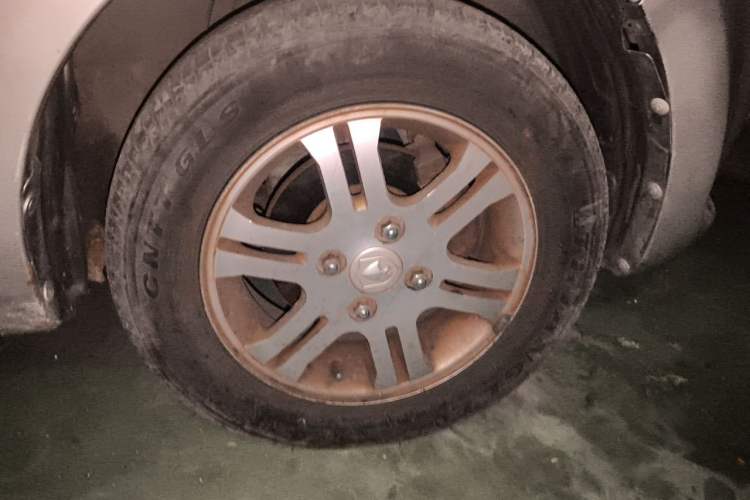 Used CHANGAN Benni mini 2010 1.0L Manual Comfort Version Right Front Wheel Hub