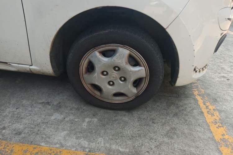 Used CHANGAN Benni mini 2010 1.0L Manual Standard Edition Right Front Wheel Hub