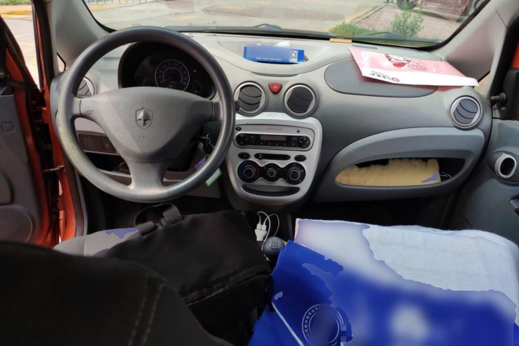 Used CHANGAN Benni mini 2010 1.0L Manual Standard Edition Center Console