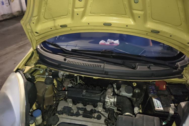 Used CHANGAN Benni mini 2010 1.0L Manual Comfort Version Engine Bay
