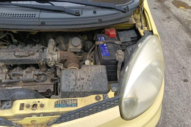 Used CHANGAN Benni mini 2010 1.0L Manual Comfort Version Engine Bay Left
