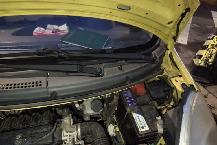 Used CHANGAN Benni mini 2010 1.0L Manual Comfort Version Engine Bay Left