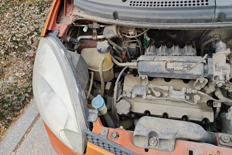 Used CHANGAN Benni mini 2010 1.0L Manual Deluxe Edition Engine Bay Right