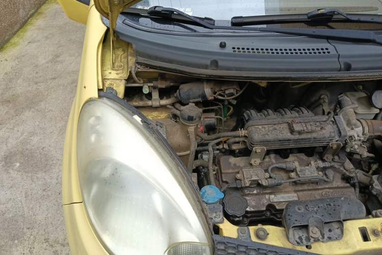 Used CHANGAN Benni mini 2010 1.0L Manual Comfort Version Engine Bay Right