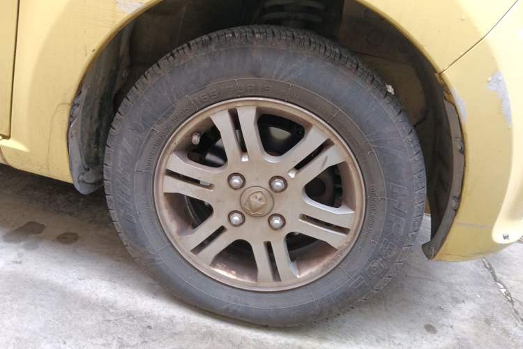 Used CHANGAN Benni mini 2010 1.0L Manual Comfort Version Right Front Wheel Hub