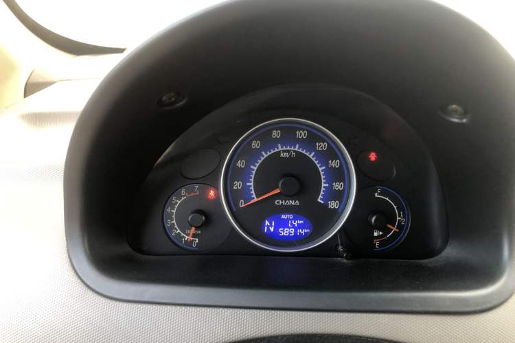 Used CHANGAN Benni mini 2011 1.0L IMT Comfort Edition Odometer Close Up