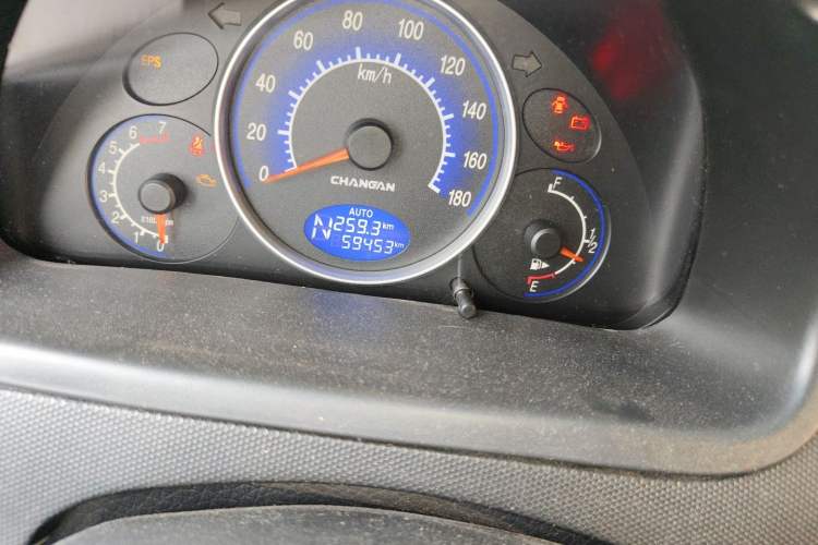 Used CHANGAN Benni mini 2011 1.0L IMT Comfort Edition Odometer Close Up