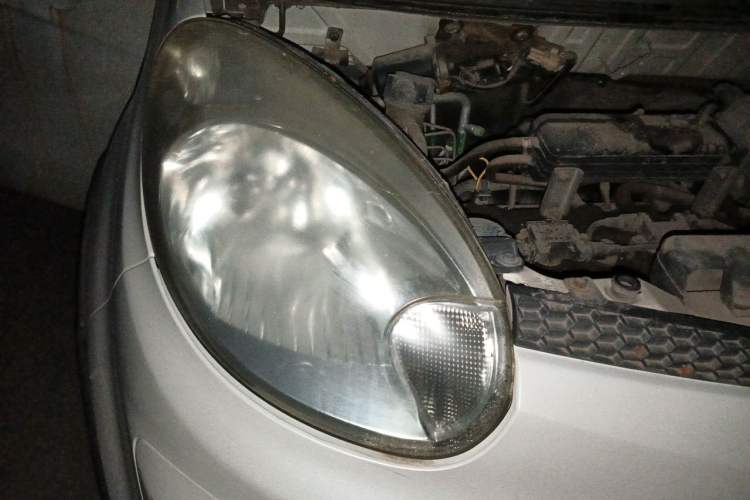 Used CHANGAN Benni mini 2011 1.0L IMT Comfort Edition Right Front Headlight