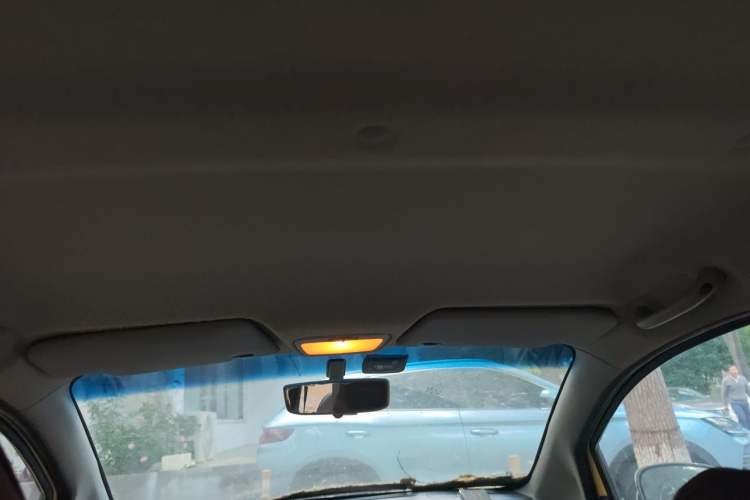 Used CHANGAN Benni mini 2011 1.0L IMT Comfort Edition Headliner
