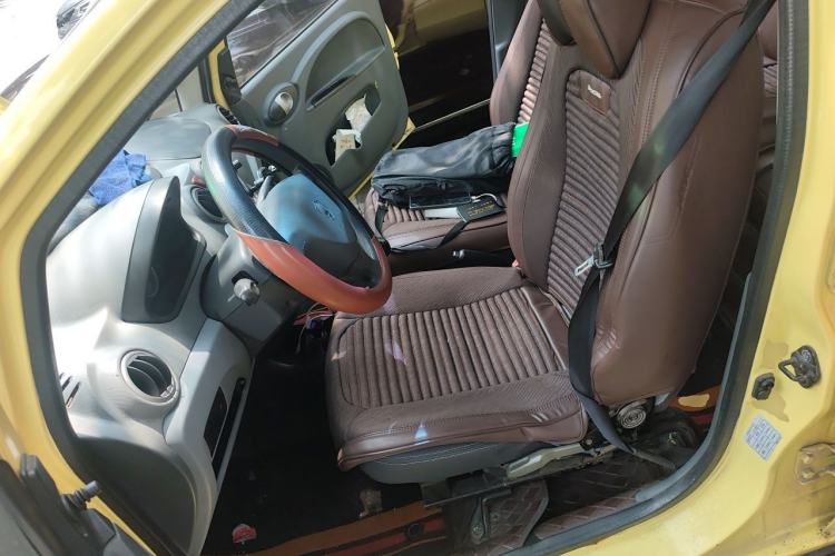 Used CHANGAN Benni mini 2011 1.0L IMT Comfort Edition Left Front Seat