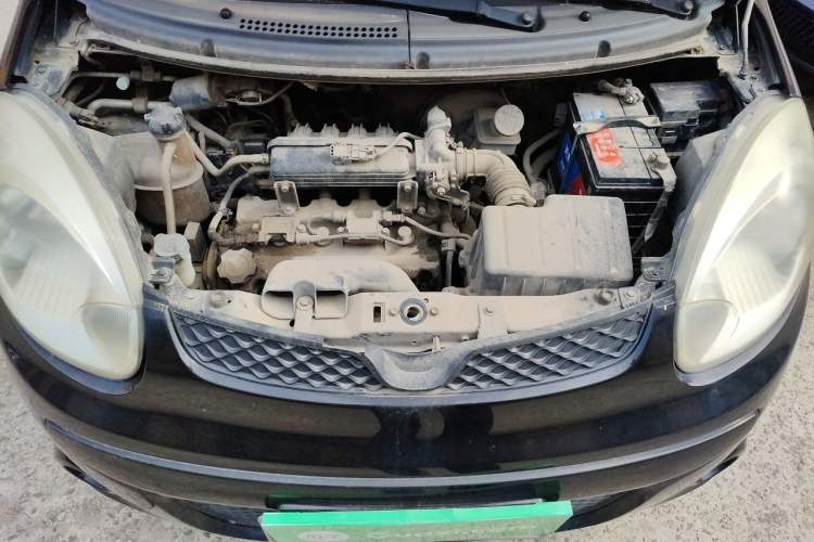 Used CHANGAN Benni mini 2012 1.0L Manual Fashion Edition China IV Standard Engine Bay