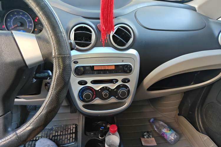 Used CHANGAN Benni mini 2012 1.0L Manual Fashion Edition China V Standard Audio And AC Panel