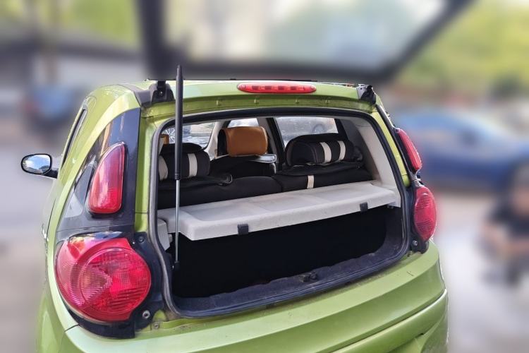 Used CHANGAN Benni mini 2012 1.0L Manual Fashion Edition China V Standard Trunk