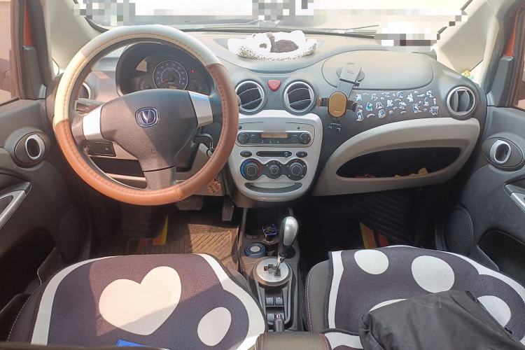 Used CHANGAN Benni mini 2012 1.0L IMT Fashion Edition China IV Standard Center Console