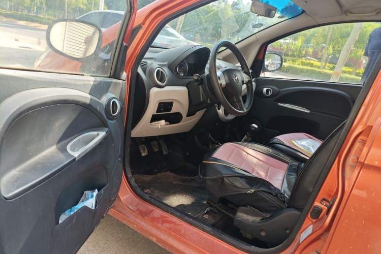 Used CHANGAN Benni mini 2012 1.0L Manual Fashion Edition China V Standard Driver Seat