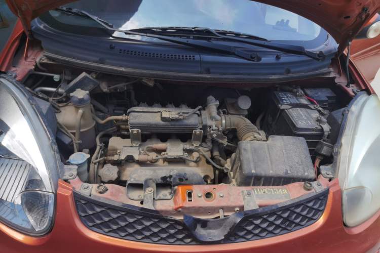 Used CHANGAN Benni mini 2012 1.0L Manual Fashion Edition China IV Standard Engine Bay