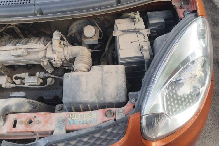 Used CHANGAN Benni mini 2012 1.0L Manual Family Edition China IV Standard Engine Bay Left
