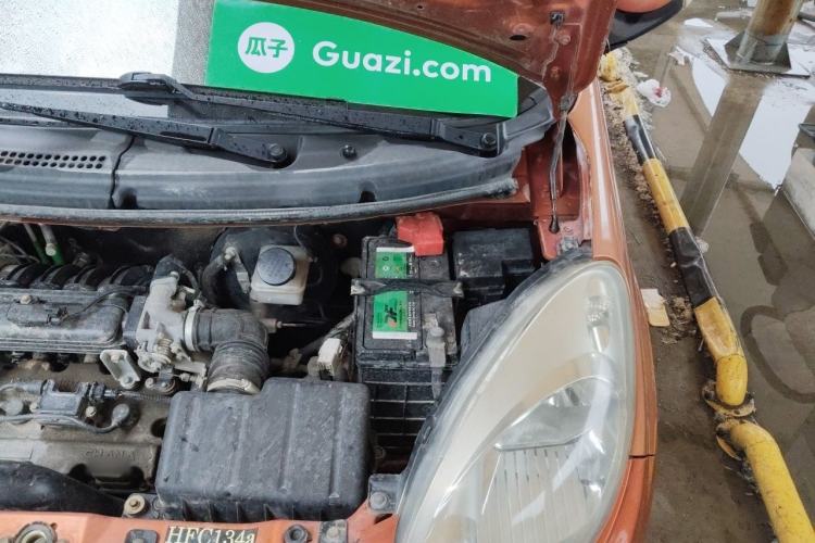 Used CHANGAN Benni mini 2012 1.0L Manual Family Edition China IV Standard Engine Bay Left