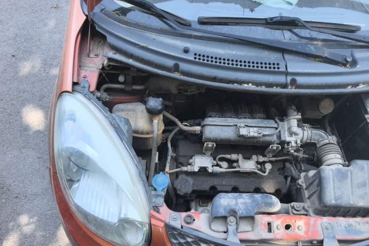 Used CHANGAN Benni mini 2012 1.0L Manual Fashion Edition China V Standard Engine Bay Right