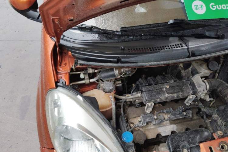 Used CHANGAN Benni mini 2012 1.0L Manual Family Edition China IV Standard Engine Bay Right