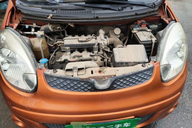 Used CHANGAN Benni mini 2012 1.0L Manual Fashion Edition China IV Standard Engine Bay