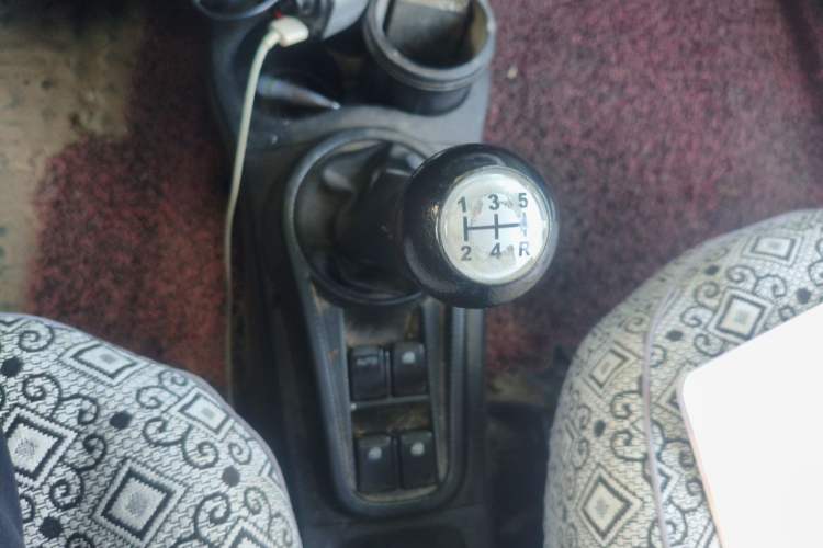 Used CHANGAN Benni mini 2012 1.0L Manual Family Edition China IV Standard Gear Lever
