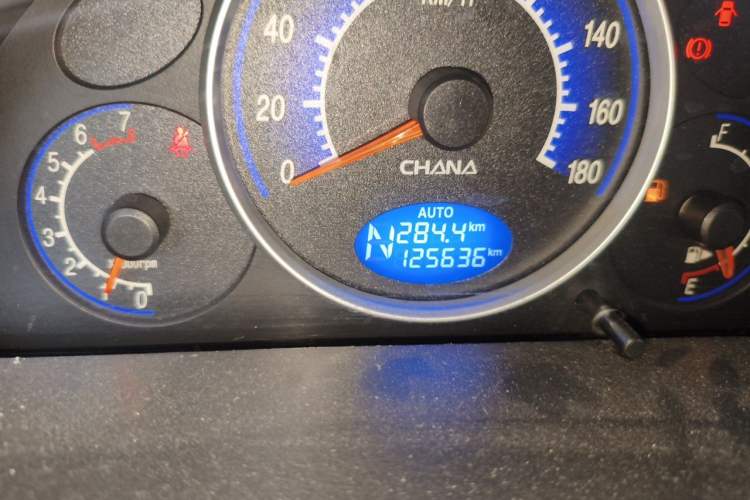 Used CHANGAN Benni mini 2012 1.0L IMT Fashion Edition China IV Standard Odometer Close Up