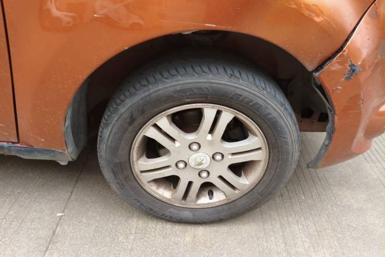 Used CHANGAN Benni mini 2012 1.0L IMT Fashion Edition China IV Standard Right Front Wheel Hub