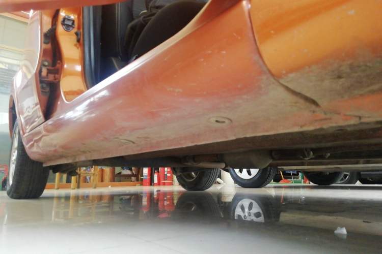 Used CHANGAN Benni mini 2012 1.0L Manual Fashion Edition China V Standard Right Side Sill