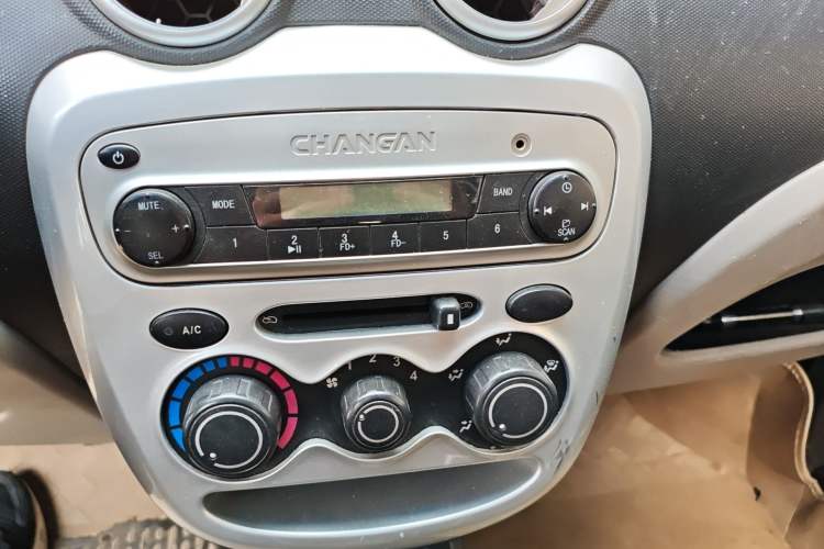 Used CHANGAN Benni mini 2012 1.0L Manual Family Edition China V Standard Audio And AC Panel
