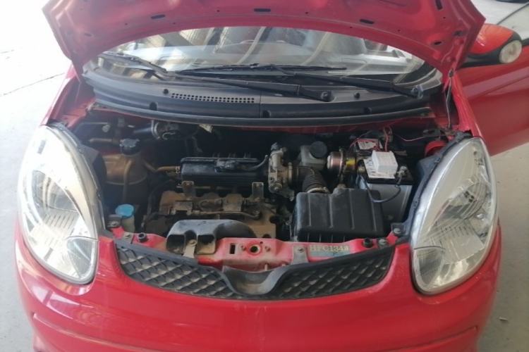 Used CHANGAN Benni mini 2012 1.0L Manual Family Edition China IV Standard Engine Bay