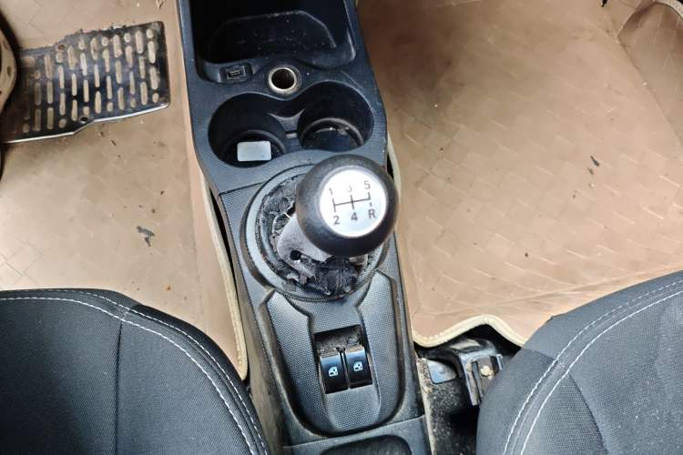 Used CHANGAN Benni mini 2012 1.0L Manual Family Edition China V Standard Gear Lever