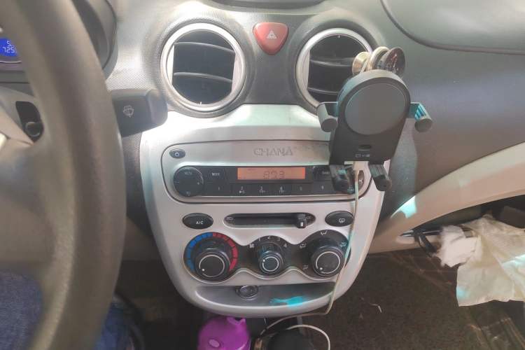 Used CHANGAN Benni mini 2012 1.0L Manual Family Edition China IV Standard Audio And AC Panel