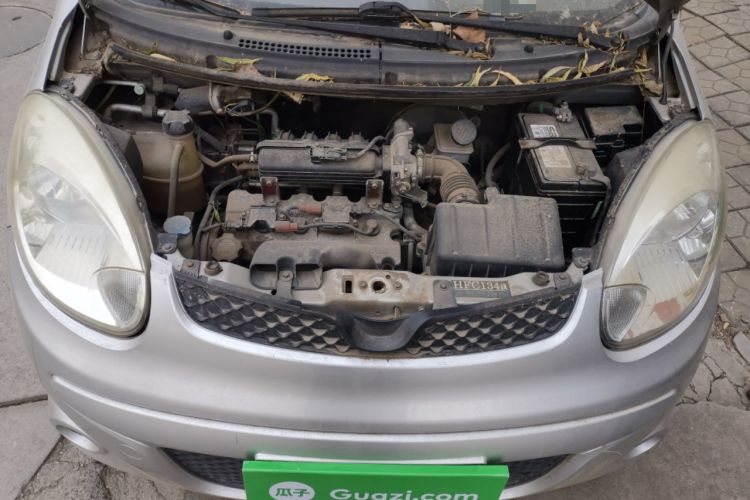 Used CHANGAN Benni mini 2012 1.0L Manual Fashion Edition China V Standard Engine Bay