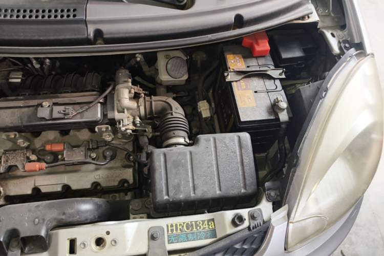 Used CHANGAN Benni mini 2012 1.0L Manual Fashion Edition China IV Standard Engine Bay Left