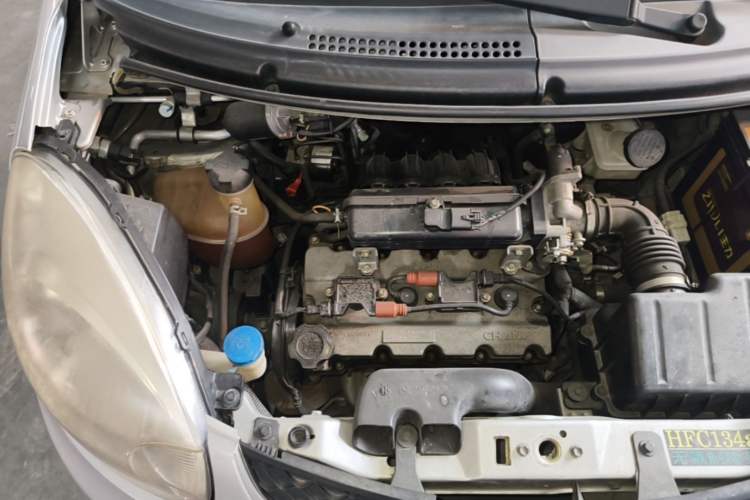 Used CHANGAN Benni mini 2012 1.0L Manual Fashion Edition China IV Standard Engine Bay Right