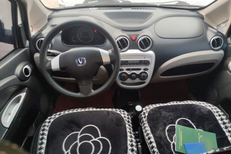 Used CHANGAN Benni mini 2012 1.0L Manual Family Edition China IV Standard Center Console
