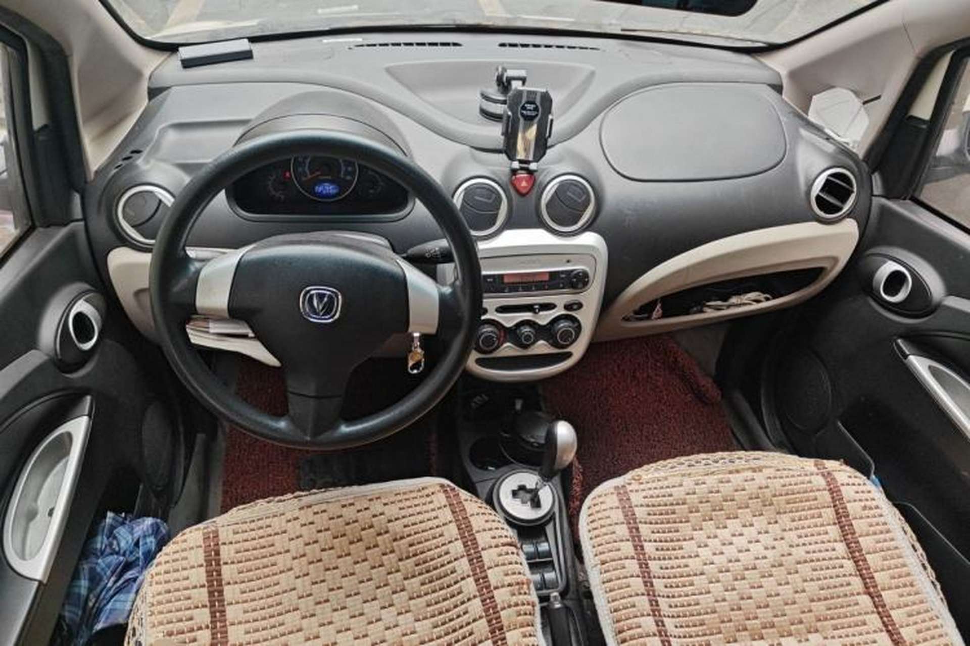 Used CHANGAN Benni mini 2012 1.0L IMT Fashion Edition China IV Standard Center Console