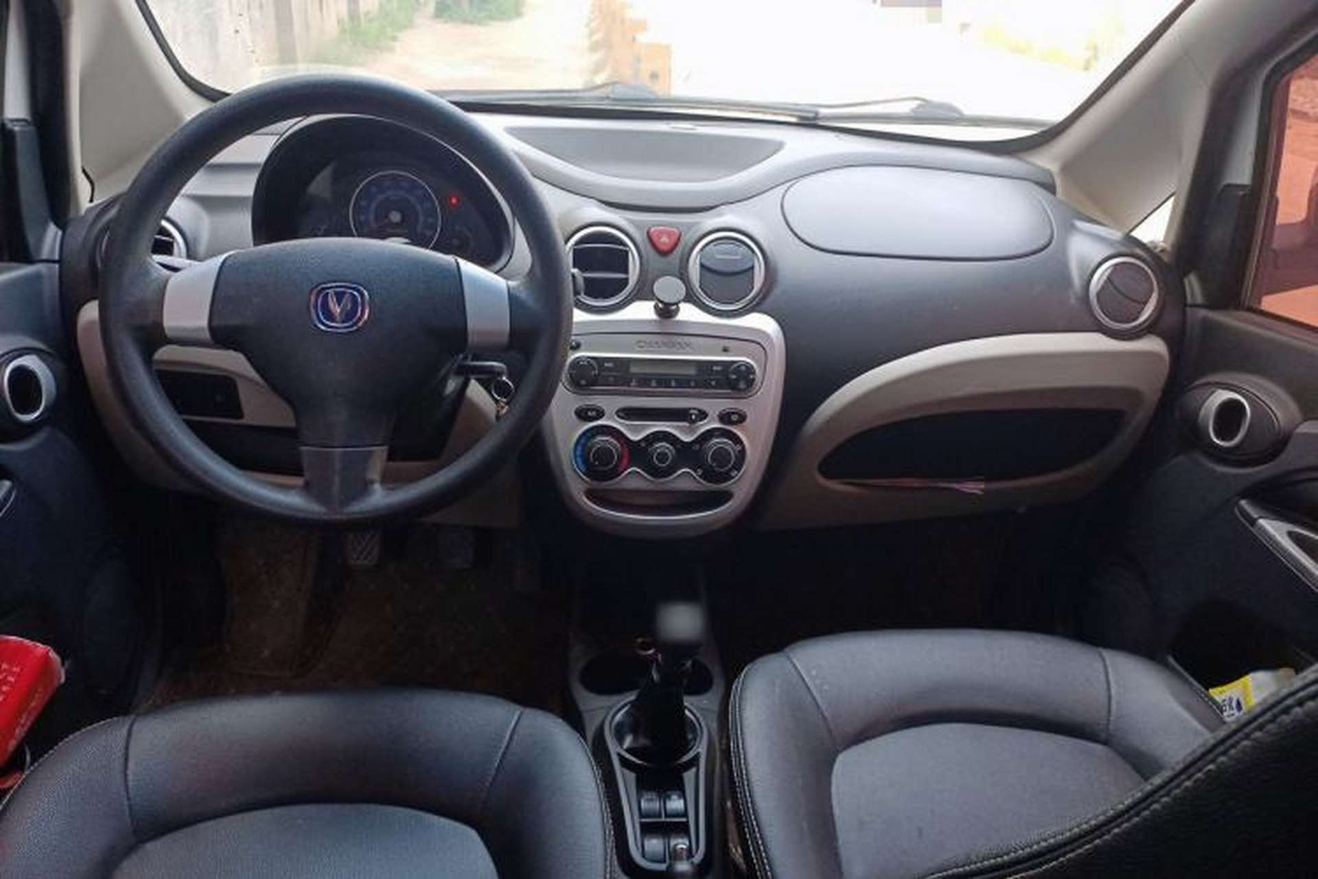 Used CHANGAN Benni mini 2012 1.0L Manual Fashion Edition China V Standard Center Console