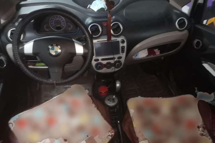 Used CHANGAN Benni mini 2012 1.0L IMT Fashion Edition China IV Standard Center Console