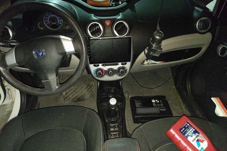 Used CHANGAN Benni mini 2012 1.0L Manual Fashion Edition China V Standard Center Console