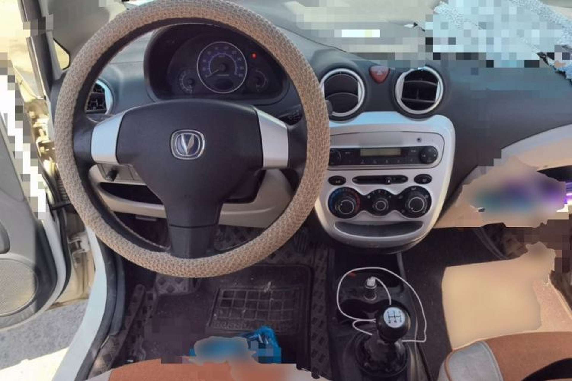 Used CHANGAN Benni mini 2012 1.0L Manual Fashion Edition China V Standard Center Console
