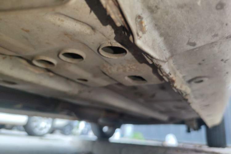 Used CHANGAN Benni mini 2012 1.0L Manual Family Edition China IV Standard Chassis Front Left