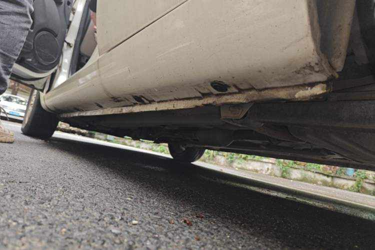 Used CHANGAN Benni mini 2012 1.0L IMT Fashion Edition China IV Standard Chassis Rear Left